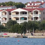 Daire Adria *