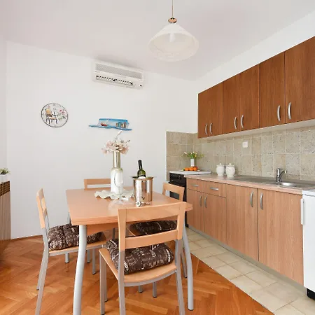 Apartman Adria